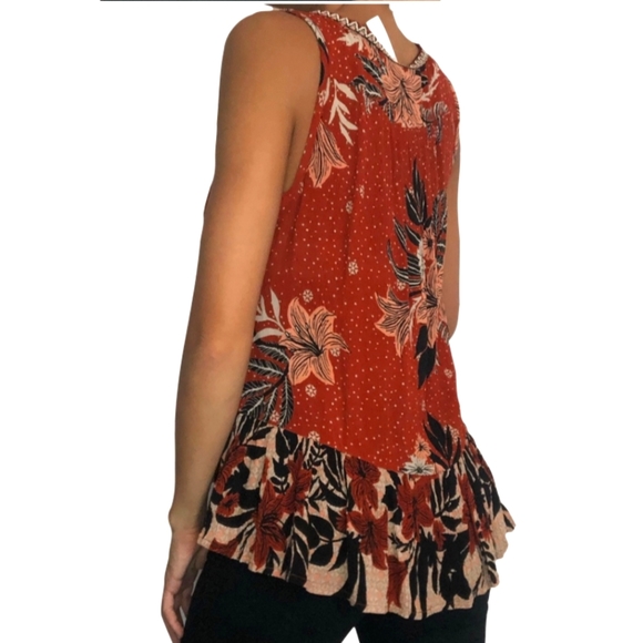 Patrons of Peace Tank - Picture 3 of 8